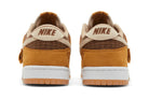 Tênis Nike Dunk Low Teddy Bear Marrom detalhe do material