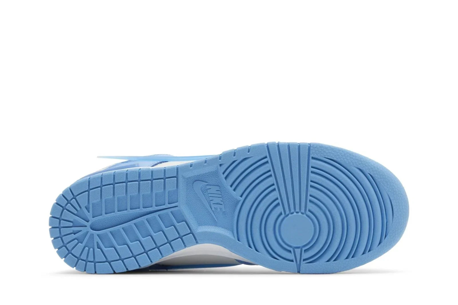Tênis Nike Dunk Low Twist University Blue Azul detalhe do solado