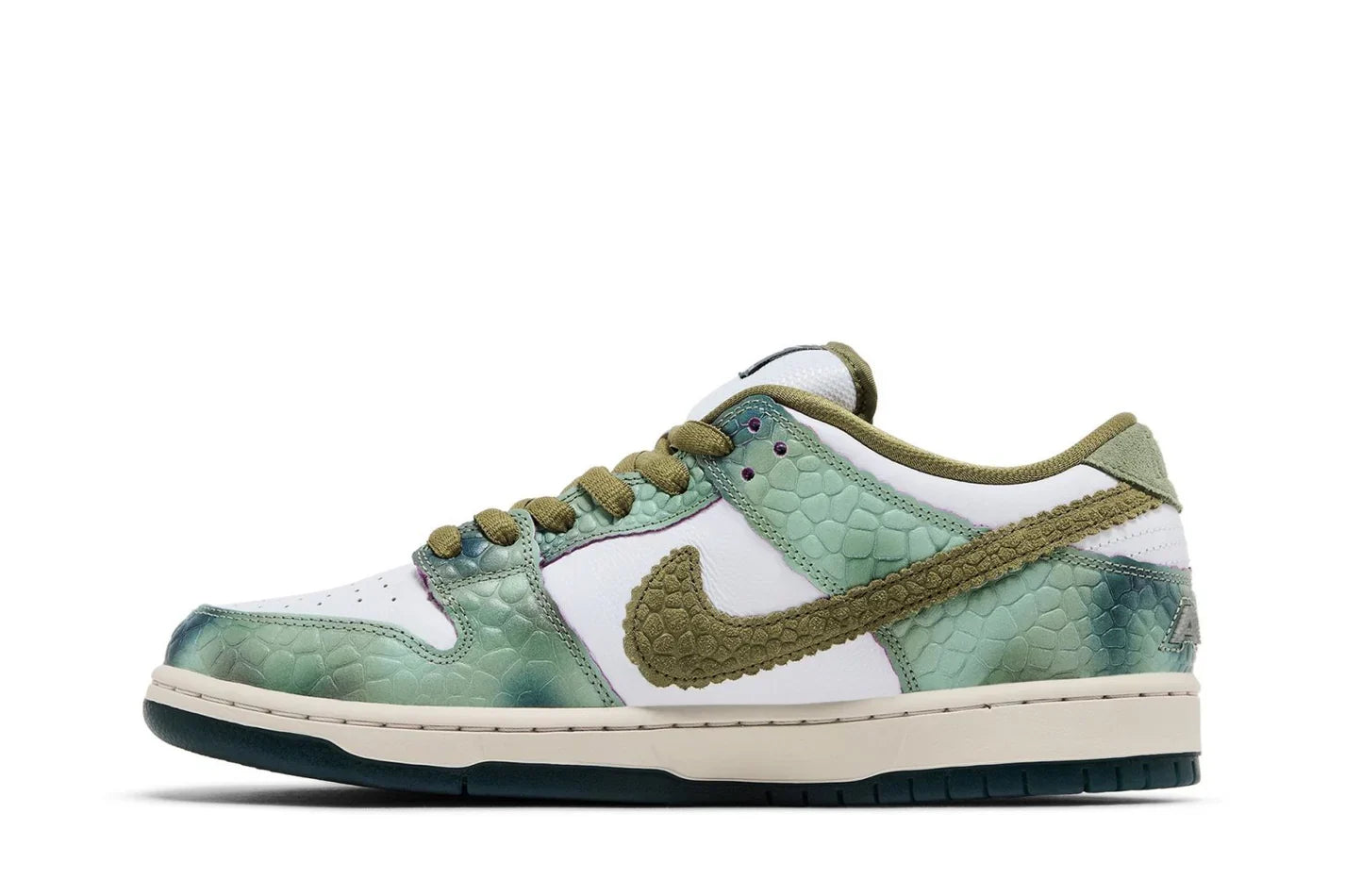 Tênis Nike Dunk Sb x Alexis Sablone Chameleon Verde detalhe do solado