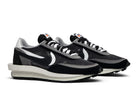 Tênis Nike LD Waffle x Sacai Black Preto detalhe do solado
