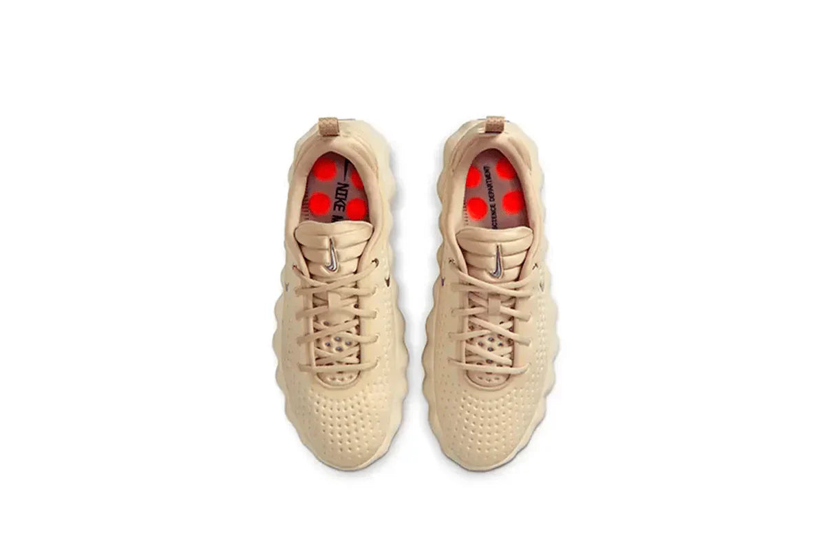 Tênis Nike Mind 002 Light Khaki Bege detalhe do solado