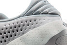 Tênis Nike Mind 002 Light Smoke Grey Cinza detalhe frontal