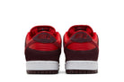 Tênis Nike SB Dunk Low Cherry Vermelho detalhe do solado
