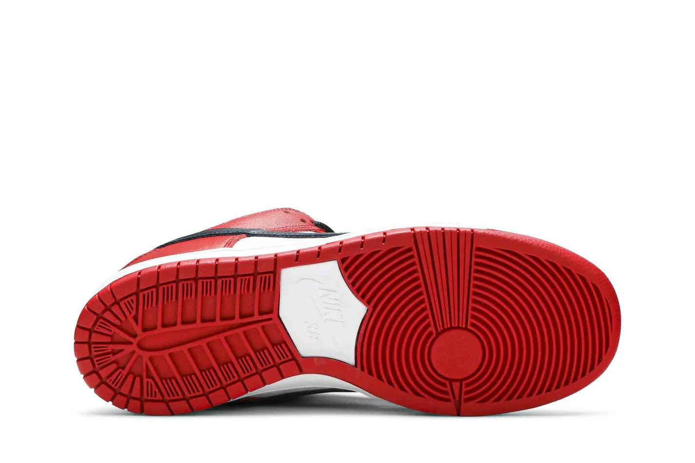 Tênis Nike SB Dunk Low Pro Chicago Vermelho vista traseira