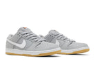 Tênis Nike SB Dunk Low Pro ISO Grey Gum Cinza vista traseira