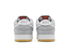 Tênis Nike SB Dunk Low Pro ISO Grey Gum Cinza detalhe lateral