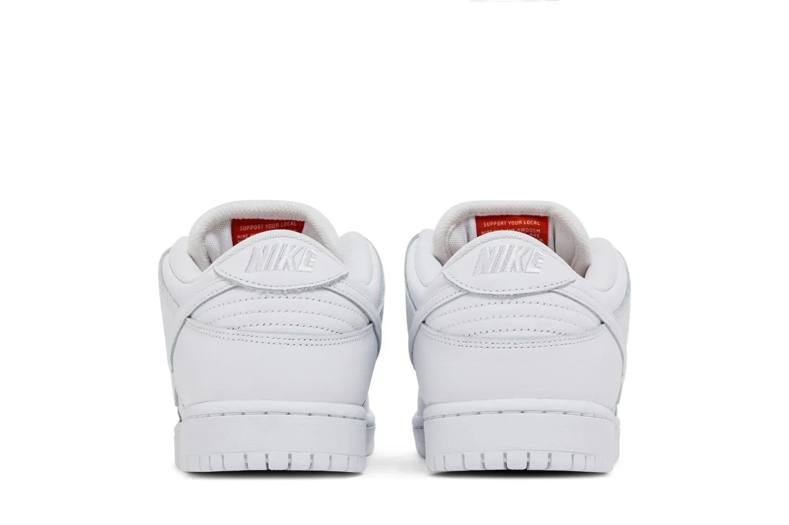 Tênis Nike Sb Dunk Low Pro Triple White Branco detalhe do material