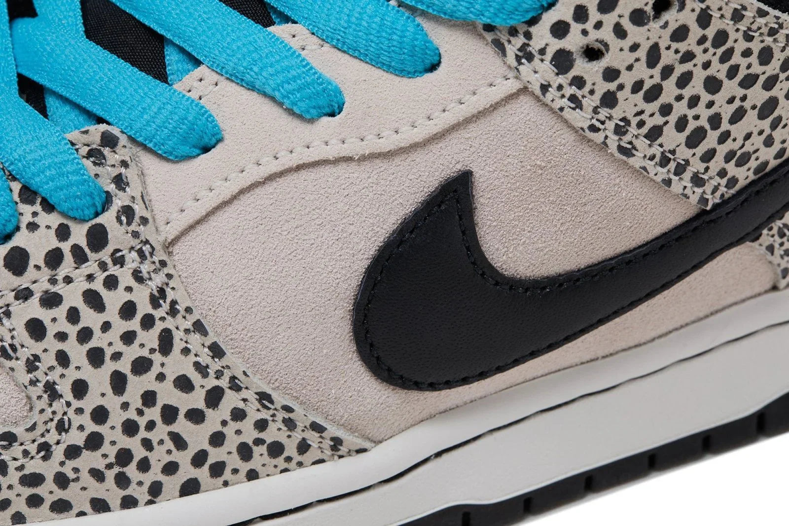 Tênis Nike Sb Dunk Low Safari Olympics Bege detalhe do material