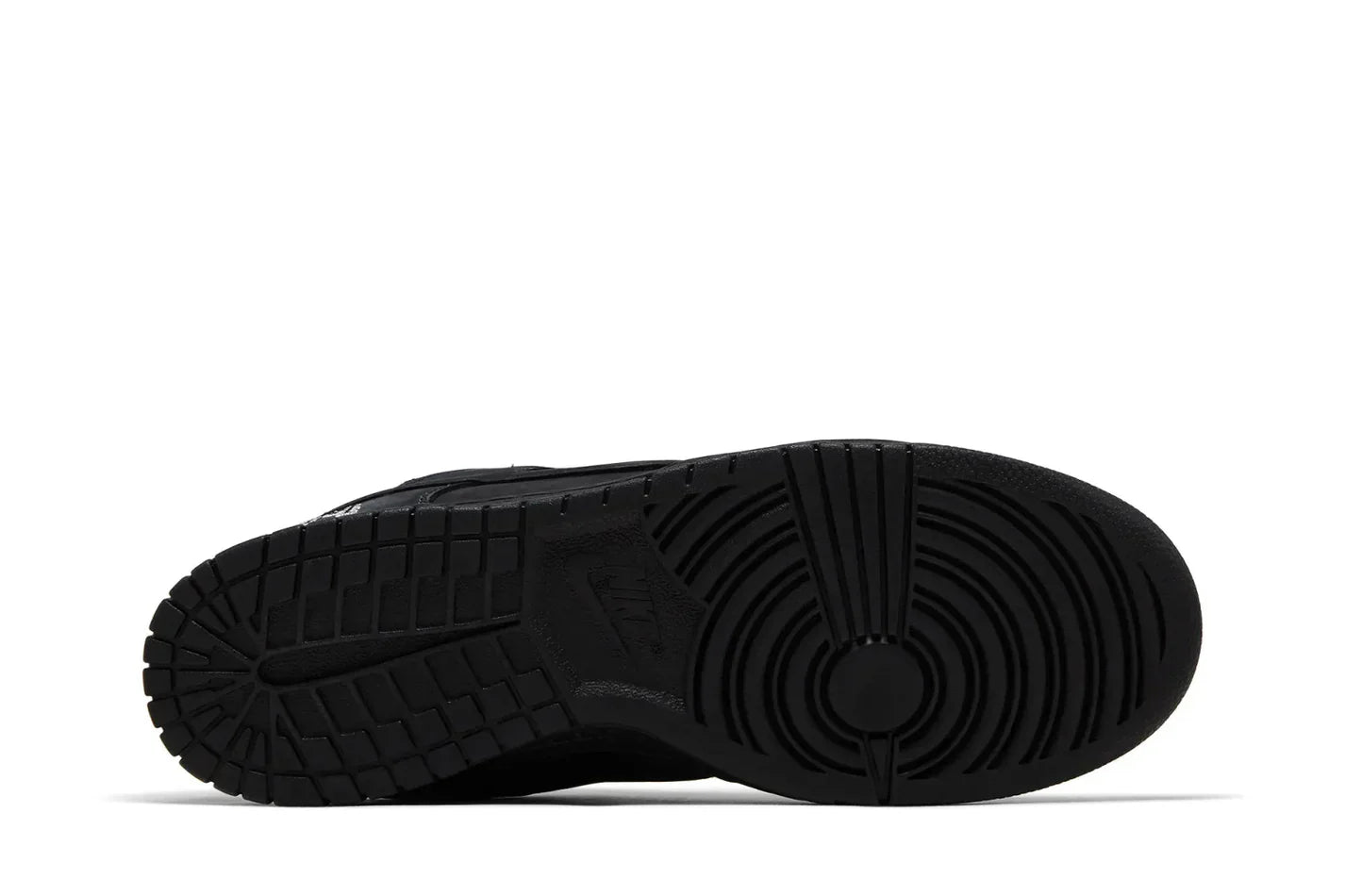 Tênis Nike SB Dunk Low Supreme 94 Black Preto detalhe do material