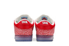 Tênis Nike Sb Dunk Low x Stingwater Magic Mushroom Vermelho detalhe do solado