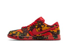 Tênis Nike Sb Dunk Low x The Wizard of OZ Poppy Field Vermelho detalhe do material