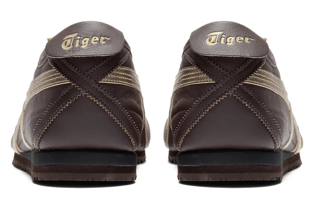 Tênis Onitsuka Tiger Mexico 66 SD Licorice Brown Champagne Marrom detalhe do solado