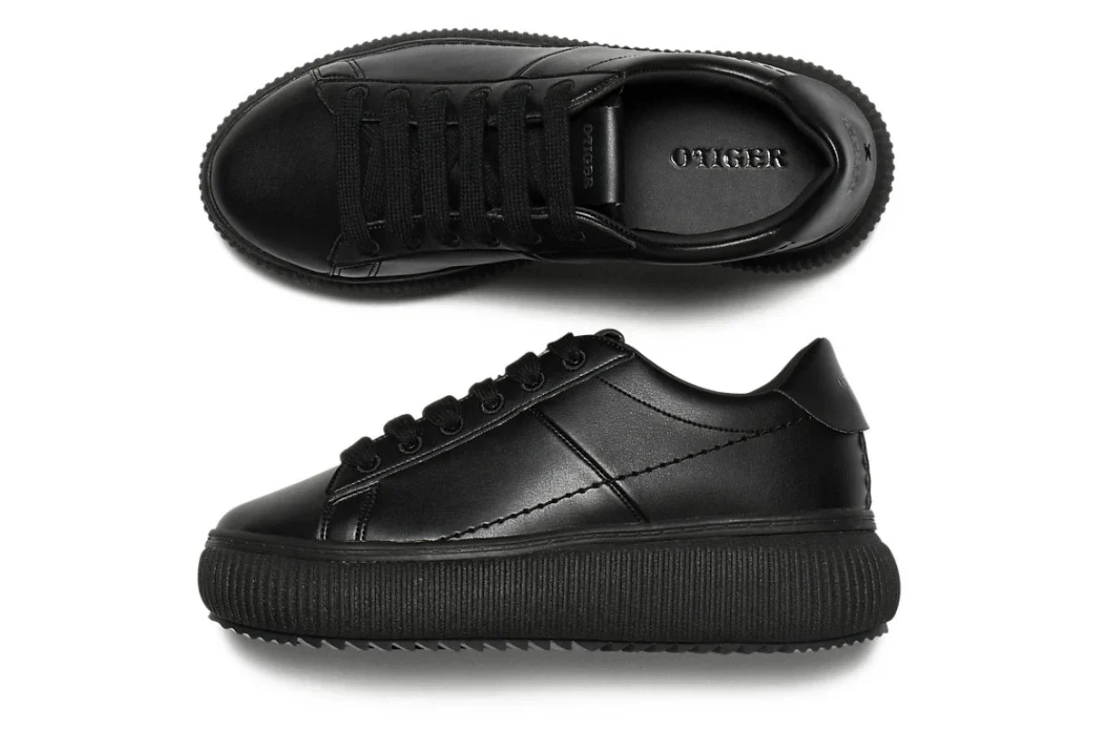 Tênis Onitsuka Tiger Otiger Court Black/Black Preto detalhe do material