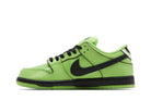 Tênis Nike SB Dunk Low The Powerpuff Girl Buttercup vista traseira