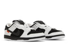 Tênis TIGHTBOOTH x Nike SB Dunk Low Pro Black White Preto vista superior