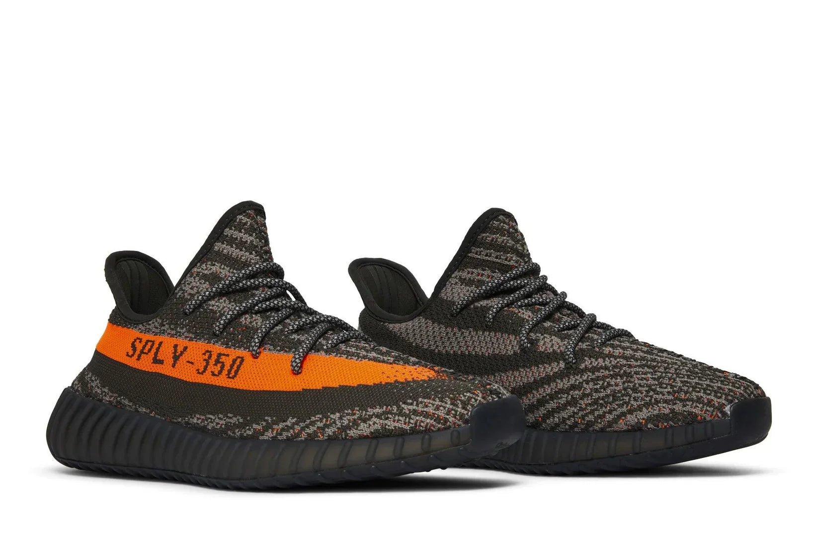 Tênis Yeezy 350 V2 Carbon Beluga Cinza vista traseira